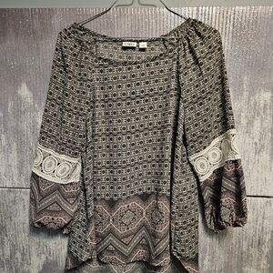 Cato Black and Cream Geometric Women's Blouse